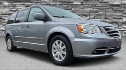 2014 Chrysler Town and Country Touring