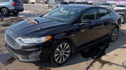2020 Ford Fusion SE