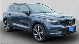 2022 Volvo XC40 T5 R-Design