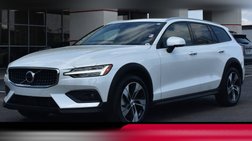 2023 Volvo V60 Cross Country B5 Plus