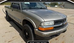 2001 Chevrolet S-10 LS