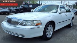 2011 Lincoln Town Car Signature Limited