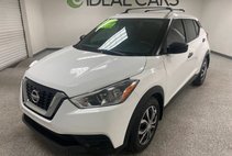 2018 Nissan Kicks S