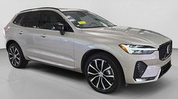 2025 Volvo XC60 B5 Plus Dark Theme