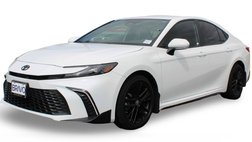 2025 Toyota Camry Hybrid SE