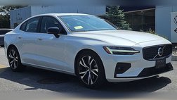 2024 Volvo S60 B5 Core Dark Theme