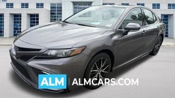 2022 Toyota Camry SE