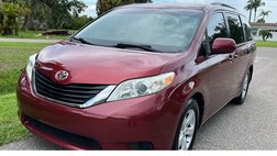 2011 Toyota Sienna LE