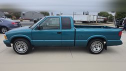 1996 Chevrolet S-10 LS