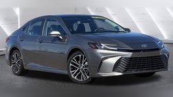 2025 Toyota Camry Hybrid LE