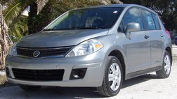 2011 Nissan Versa 1.8 S