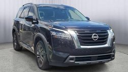 2022 Nissan Pathfinder SV
