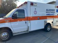 2003 Ford E-Series Van 