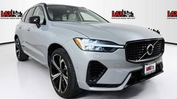 2025 Volvo XC60 T8 Ultra Dark Theme