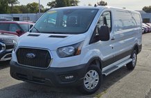 2023 Ford Transit 250