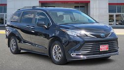 2023 Toyota Sienna XLE