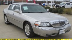 2011 Lincoln Town Car Signature Limited