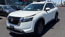 2024 Nissan Pathfinder SV