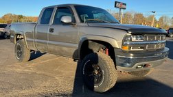 2000 Chevrolet Silverado 1500 Ext. Cab 3-Door Short Bed 4WD
