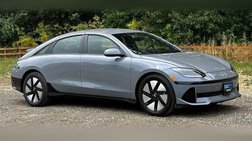 2025 Hyundai Ioniq 6 SE Standard Range
