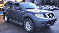 2010 Nissan Pathfinder 4WD 4dr V6 SE