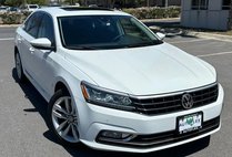 2017 Volkswagen Passat V6 SEL Premium