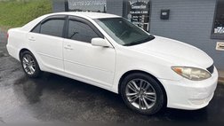 2005 Toyota Camry LE