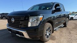2021 Nissan Titan SV