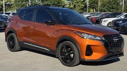 2022 Nissan Kicks SR