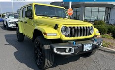 2024 Jeep Wrangler Sahara 4xe