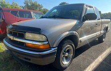 2003 Chevrolet S-10 LS
