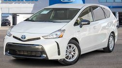 2017 Toyota Prius v Five