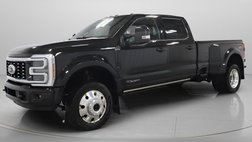 2025 Ford F-450 Super Duty Platinum