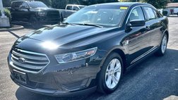 2017 Ford Taurus SE
