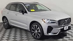 2023 Volvo XC60 B5 Plus Dark Theme