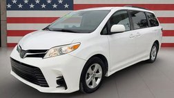 2018 Toyota Sienna LE