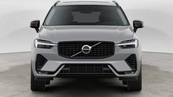 2025 Volvo XC60 B5 Plus Dark Theme