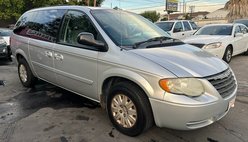 2006 Chrysler Town and Country LX