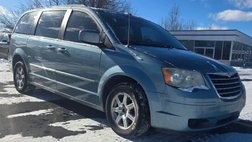 2009 Chrysler Town and Country Touring