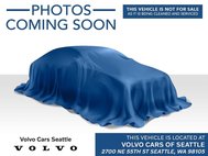 2024 Volvo XC40 B5 Plus Bright Theme
