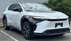 2025 Toyota bZ4X XLE