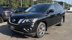 2020 Nissan Pathfinder S