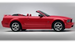 2007 Ford Mustang Deluxe