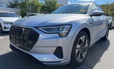 2022 Audi e-tron quattro Premium