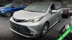 2025 Toyota Sienna XLE 7-Passenger