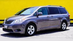 2017 Toyota Sienna LE