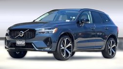 2025 Volvo XC60 B5 Ultra Dark Theme