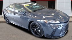 2025 Toyota Camry Hybrid SE