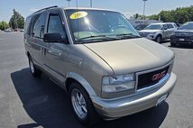 2002 GMC Safari 