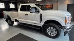 2023 Ford Super Duty F-350 XLT